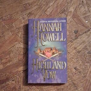 Hannah Howell Highland Vow — Paperback